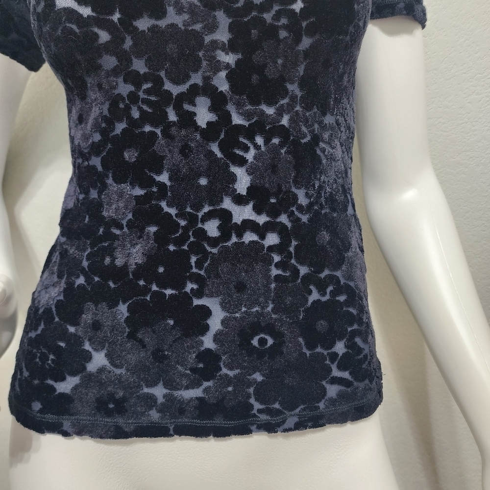 Armani Collezioni Black Velvet Floral Tee Size 6 - Picture 5 of 13